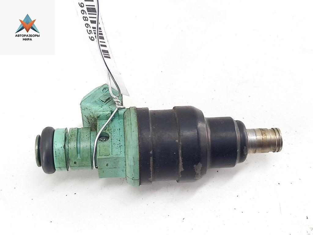 форсунка BMW 5 серия E39 1997, 2.0 л., бензин, МКПП, синий, седан, 0280150415 - фото №1