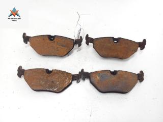 Колодки тормозные задние BMW 3 серия E36 [рестайлинг] 1998, 1.6 л., бензин, МКПП, синий, хетчбэк 3 дв.