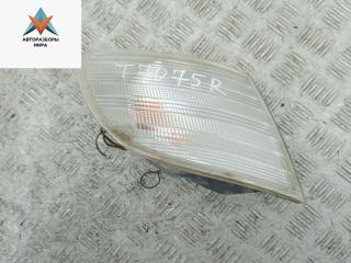 Поворотник (указатель поворота) правый Mercedes-Benz Vito-1 W638 2001, 2.2 л., дизель, МКПП, чёрный, микроавтобус, 6388200921
