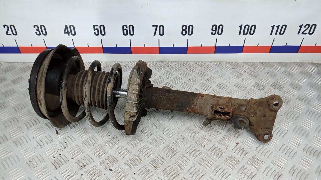 Стойка Mercedes-Benz CLK-Класс C209/A209 2003, 2.7 л., D 270 CDI, дизель, АКПП, купе - фото №1