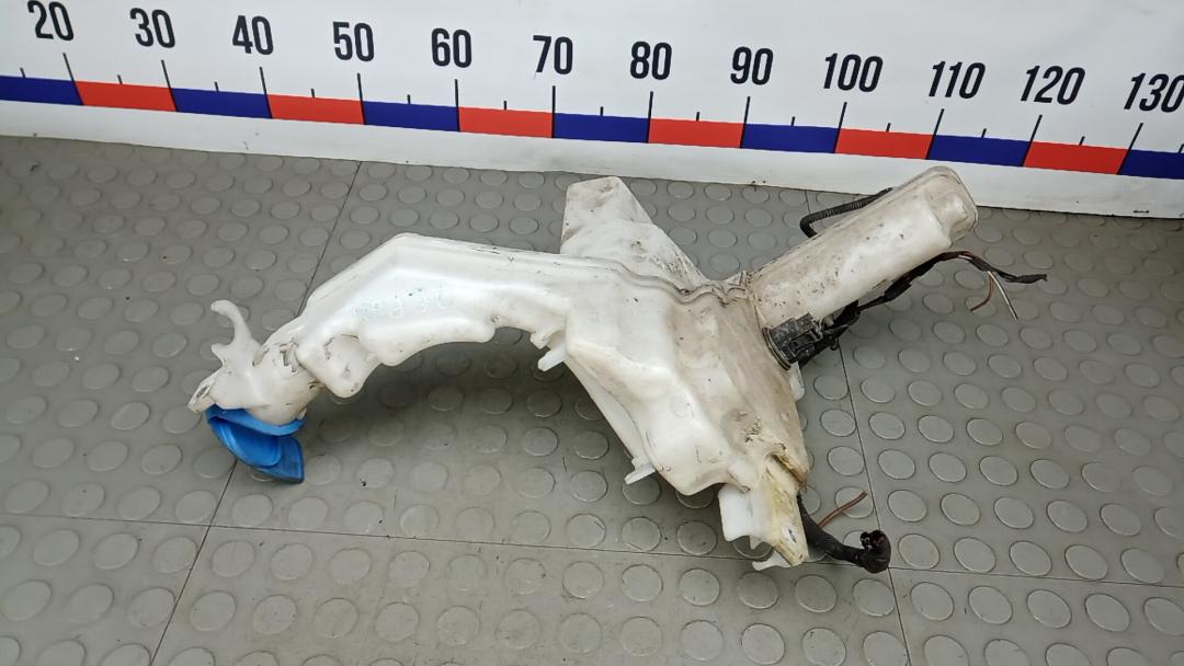 бачок омывателя Volkswagen Passat B6 2006, 2.0 л., дизель, МКПП, седан - фото №1