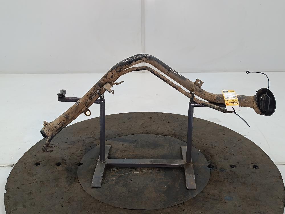 горловина топливного бака Nissan X-Trail T31 2009, цвет - фото №1