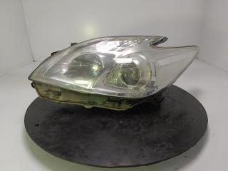 фара левая Toyota PRIUS V 2013, цвет