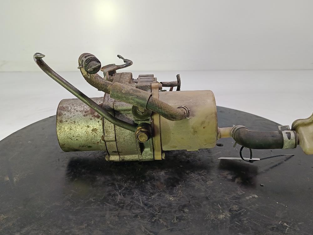 электрогидроусилитель руля Mazda 3 BK 2003, цвет - фото №1