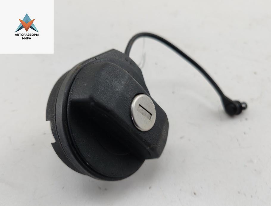 пробка топливного бака Volkswagen Caddy 3 поколение 2005, 1.9 л., дизель, МКПП, серый, фургон, 1J0201553P - фото №1