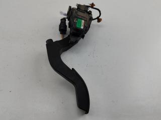 педаль Volkswagen Passat B5 1999, 1.8 л., бензин, МКПП, синий, универсал, 8D172523