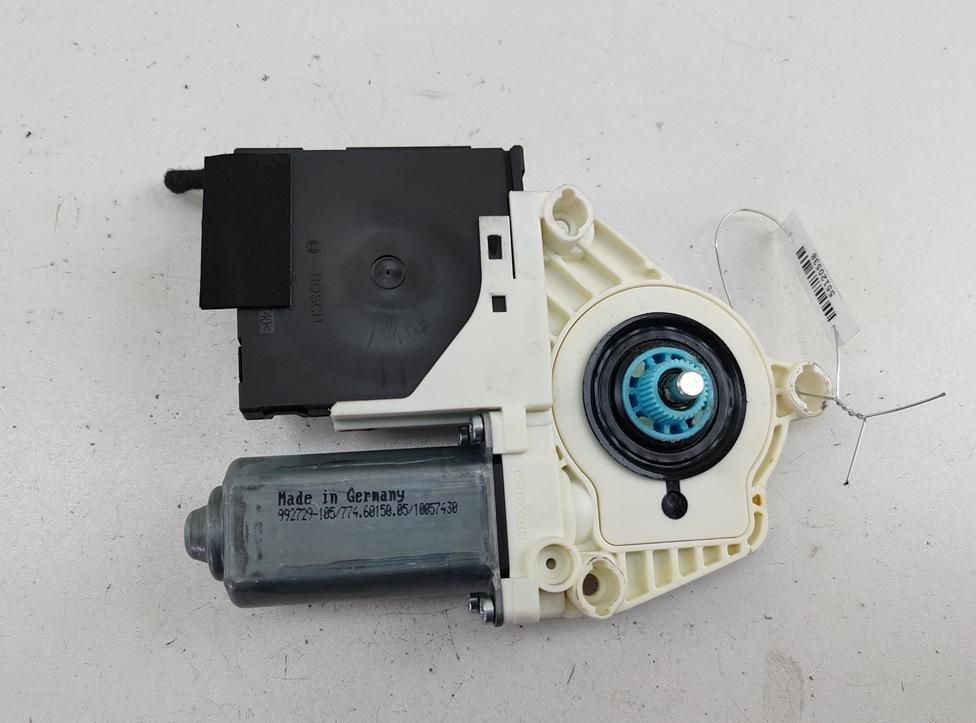 моторчик стеклоподъемника передний правый Volkswagen Passat B6 2007, 2.0 л., дизель, АКПП, синий, универсал, 1K0959792L