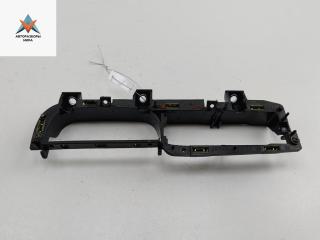 ручка внутренняя передняя левая Volkswagen Passat B5 [рестайлинг] 2002, 2.0 л., бензин, МКПП, чёрный, универсал, 3B1867179B