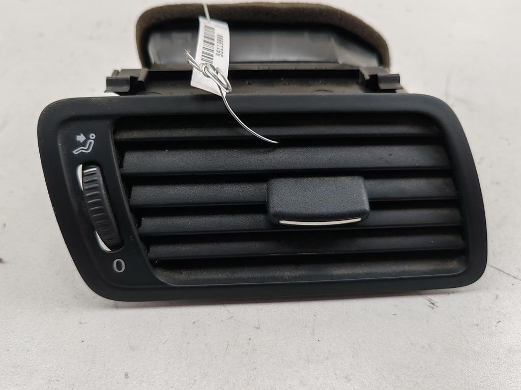 дефлектор обдува салона Volkswagen Passat B6 2007, 2.0 л., дизель, АКПП, синий, универсал, 3C1819702