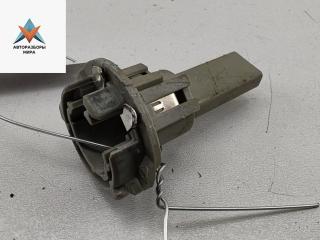 Патрон лампы фонаря Volkswagen Passat B5 [рестайлинг] 2002, 2.0 л., бензин, МКПП, чёрный, универсал, 3B9945257C