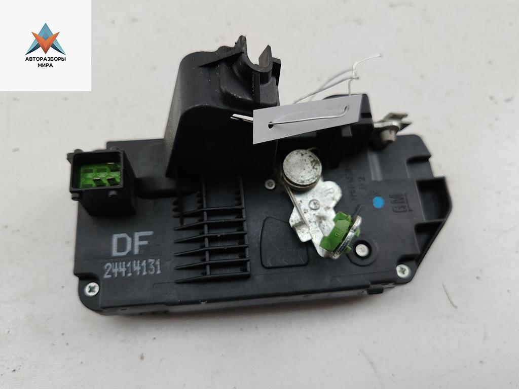 замок двери задней правой Opel Vectra B 1995, 1.8 л., бензин, АКПП, жёлтый, седан, 24414131 - фото №1