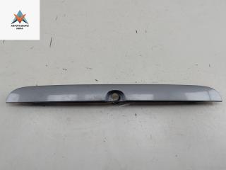 накладка подсветки номера Opel Zafira 1 поколение (A) [рестайлинг] 2004, 1.8 л., бензин, МКПП, серый, минивэн, 90579631