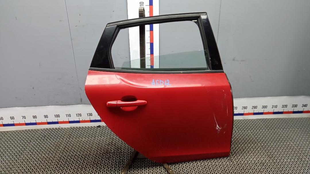 дверь задняя правая Volvo V40 2 поколение 2013, 1.6 л., дизель, МКПП, хетчбэк 5 дв. - фото №1