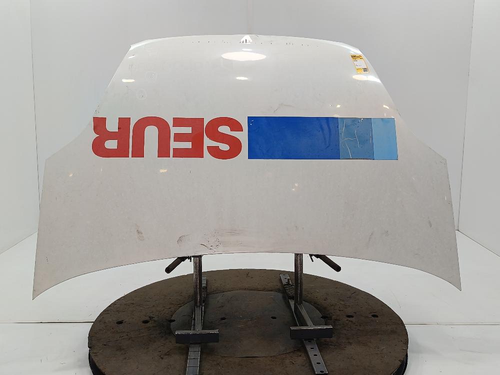 капот Fiat Doblo 2 поколение 2010, цвет - фото №1