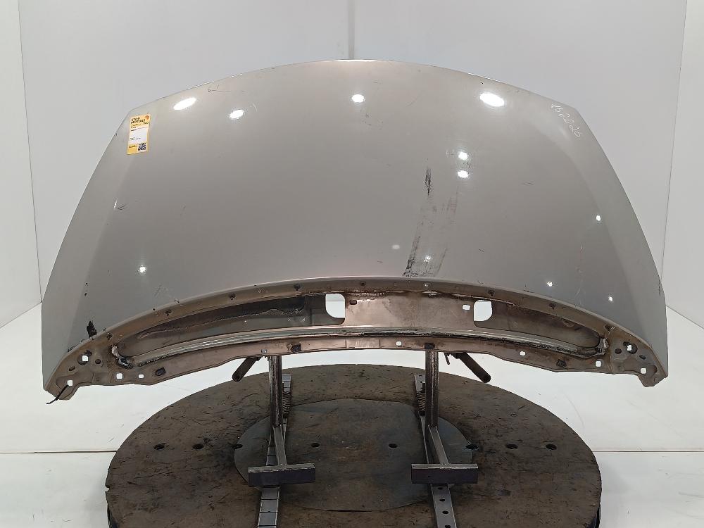 капот Renault Espace 4 поколение 2004, цвет - фото №1