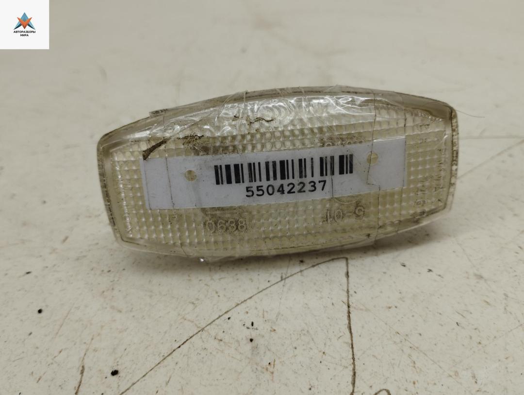 повторитель передний левый Chevrolet Nubira 1 поколение 2007, 2.0 л., дизель, МКПП, чёрный, универсал - фото №1