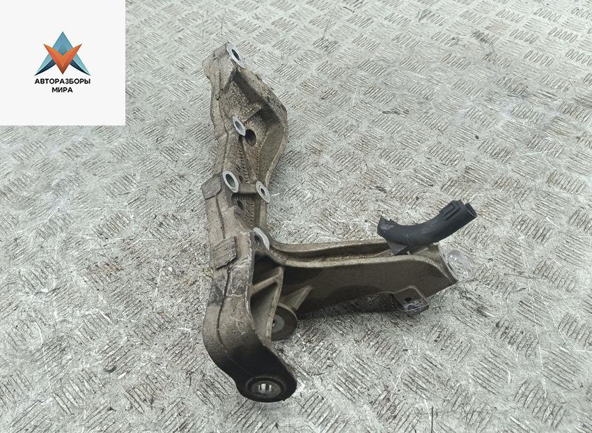 рычаг передний левый Volkswagen Touran 1 поколение 2003, 1.6 л., бензин, МКПП, серый, минивэн - фото №1