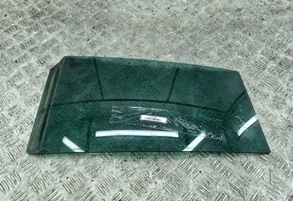 форточка задняя правая Volkswagen Touran 2004, 2.0 л., бензин, МКПП, чёрный, минивэн