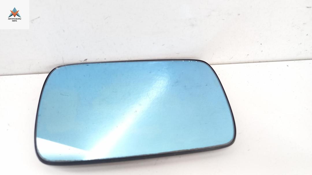 стекло зеркала наружного левого BMW 3 серия E36 1991, 1.8 л., бензин, АКПП, синий, седан - фото №1