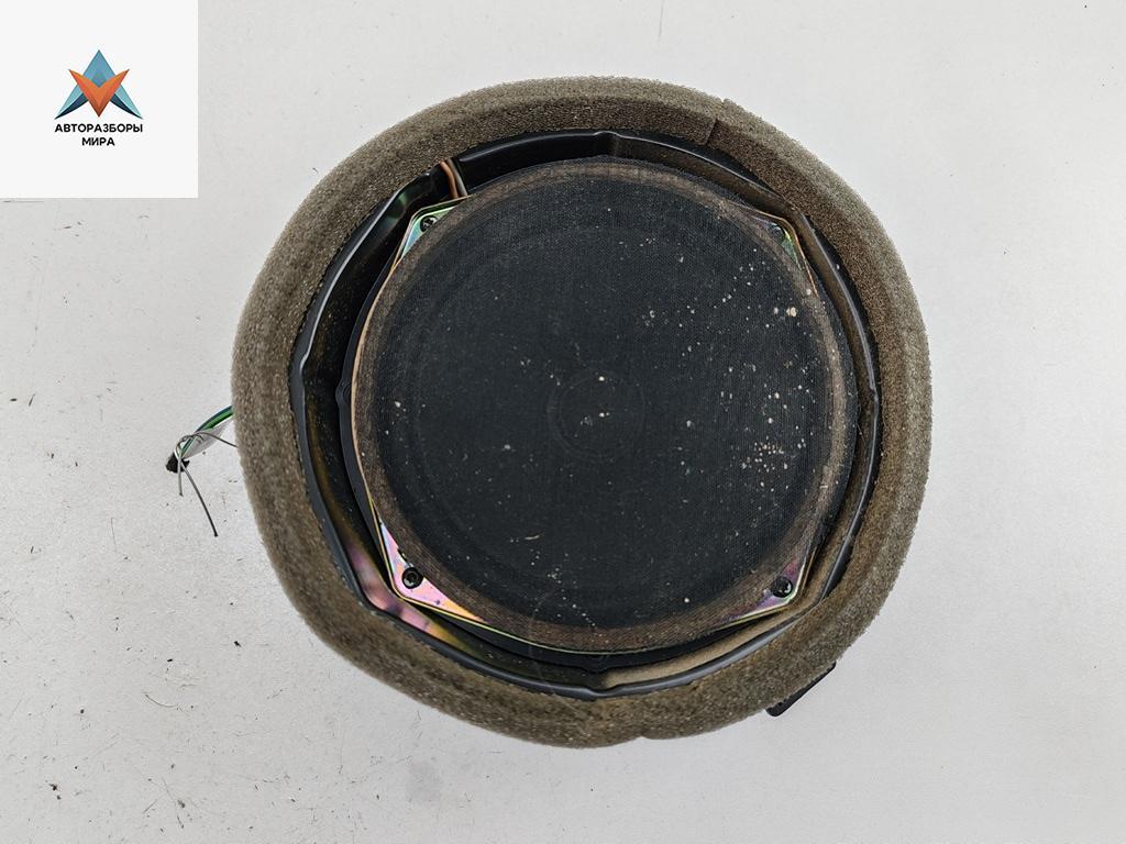 динамик двери Mercedes-Benz M-Class ML W163 2002, 2.7 л., дизель, АКПП, серый, внедорожник 5 дв., 1638201502 - фото №1