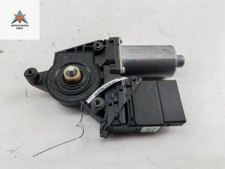 моторчик стеклоподъемника задний левый Volkswagen Passat B5 [рестайлинг] 2005, 2.5 л., МКПП, универсал, 105406301