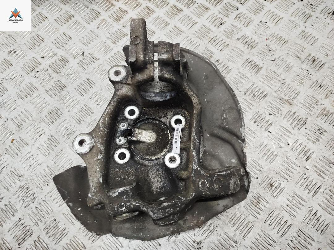 Кулак (корпус ступицы) передний левый BMW 5 серия E39 1997, 2.5 л., бензин, МКПП, серый, универсал, 1092853 - фото №1