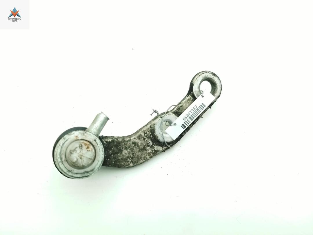 кронштейн (крепление) BMW 5 серия E39 1997, 2.5 л., бензин, МКПП, серый, универсал, 1091988 - фото №1