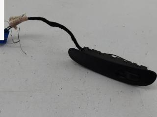 кнопка стеклоподъемника переднего правого Opel Vectra B [рестайлинг] 1999, 1.8 л., бензин, МКПП, серый, универсал, 03155311