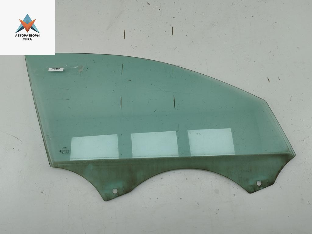 стекло двери передней правой Audi A4 B8/8K 2009, 2.0 л., дизель, МКПП, чёрный, универсал - фото №1