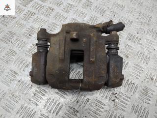 суппорт передний левый Mercedes-Benz A-Класс W168/V168 [рестайлинг] 2002, 1.7 л., дизель, МКПП, синий, хетчбэк 5 дв.