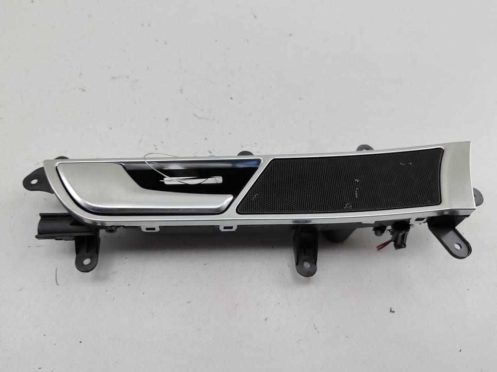ручка внутренняя передняя левая Audi A6 C6 2007, 2.0 л., TFSI, бензин, МКПП, чёрный, седан, 4F0837019B