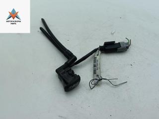 форсунка омывателя лобового стекла BMW 5 серия E39 [рестайлинг] 2001, 2.2 л., бензин, МКПП, серый, седан, 8361042