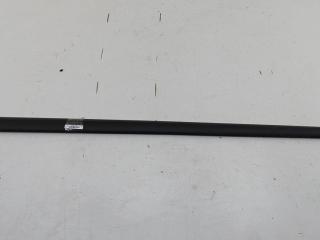 молдинг двери передней правой Volkswagen Golf 5 поколение 2004, 1.4 л., бензин, МКПП, чёрный, хетчбэк 3 дв., 1K3853516