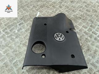 декоративная крышка двигателя Volkswagen Passat B5 1998, 1.6 л., бензин, МКПП, красный, седан