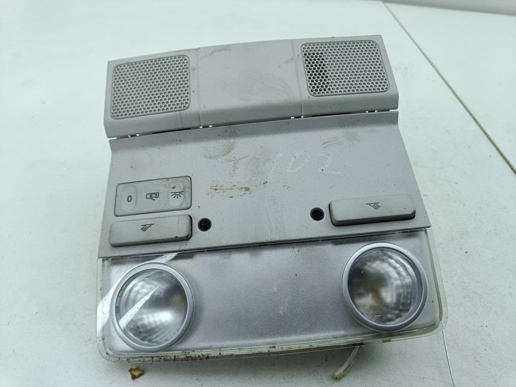 фонарь салона (плафон) Volkswagen Passat B6 2007, 2.0 л., дизель, АКПП, синий, универсал, 1K0947105