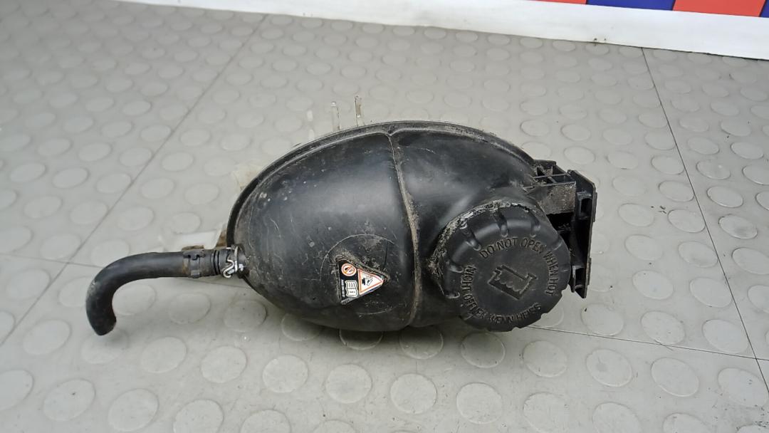 бачок расширительный Mercedes-Benz C-Класс W204/S204 2009, 2.2 л., дизель, АКПП, седан - фото №1