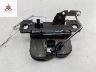 замок багажника Volkswagen Caddy 3 поколение 2007, фургон, 2K0827505F