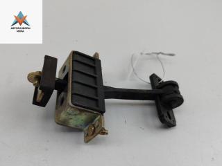 Ограничитель открывания двери задней Mercedes-Benz C-Класс W203/S203/CL203 2003, седан, 2037300116