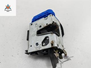 замок двери задней левой Audi A4 B5 1997, 2.6 л., бензин, МКПП, красный, седан, 8D0839015