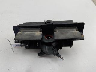 ручка крышки багажника Audi A6 4B/C5 1999, зелёный, седан, 4B0827565H