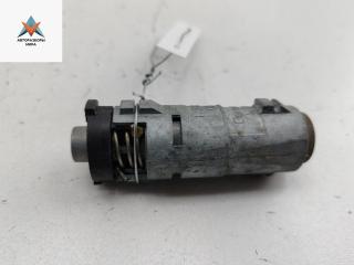 Личинка замка багажника Volkswagen Caddy 3 поколение 2007, 1.4 л., бензин, МКПП, красный, фургон, 1Z410