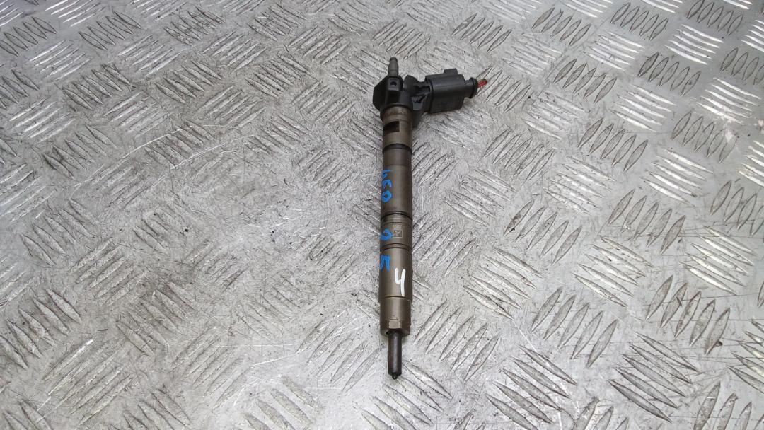 форсунка Volkswagen Tiguan 1 поколение 2010, 2.0 л., дизель, МКПП, внедорожник 5 дв., 03L130277, 03L130855 - фото №1