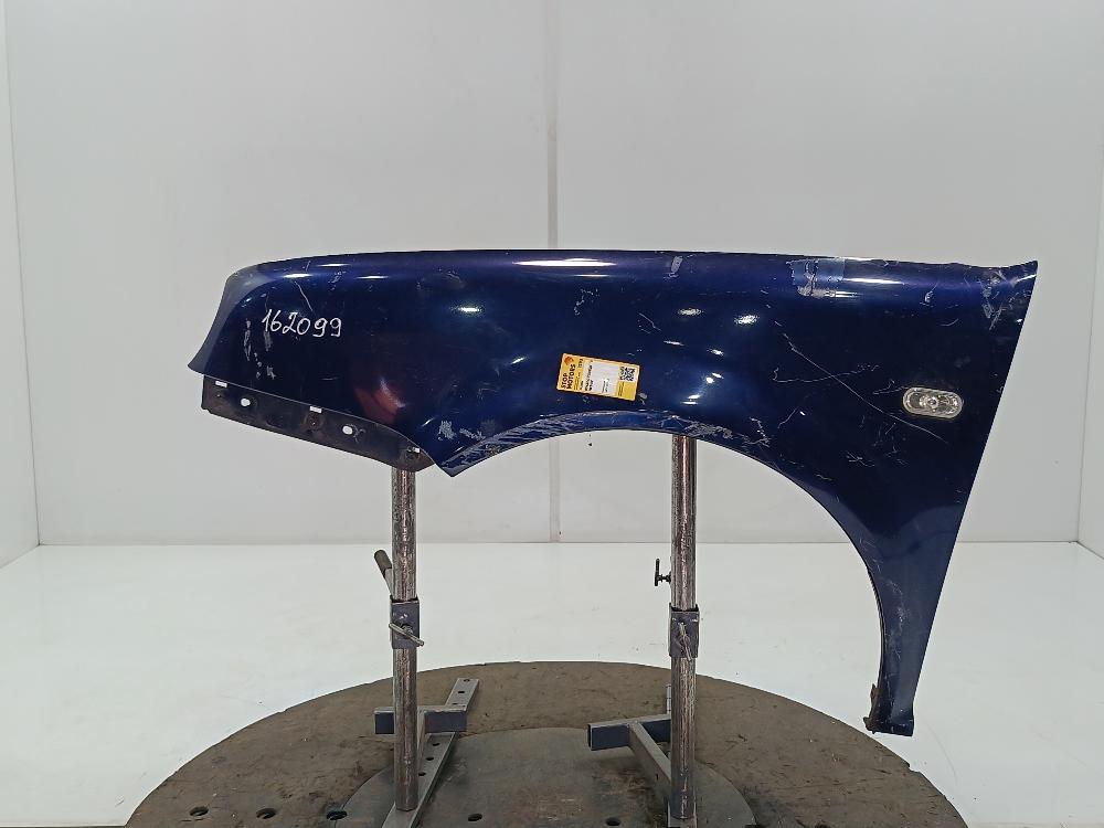 крыло переднее левое Volkswagen Golf 5 поколение 2003, цвет - фото №1