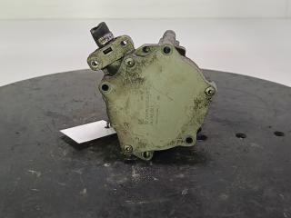 насос вакуумный Audi A4 B8/8K 2009, цвет, 06J145100C