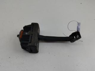 ограничитель открывания двери BMW 5 серия E60/E61 2005, универсал, 7033609