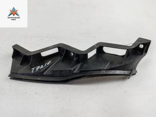 кронштейн переднего бампера Volkswagen Passat B6 2006, 2.0 л., дизель, МКПП, серый, универсал, 3C0807890