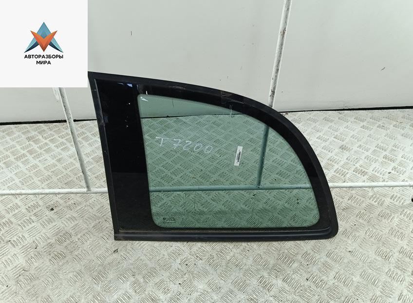 стекло (иные) Opel Zafira 1 поколение (A) 2002, 2.2 л., дизель, МКПП, синий, минивэн - фото №1