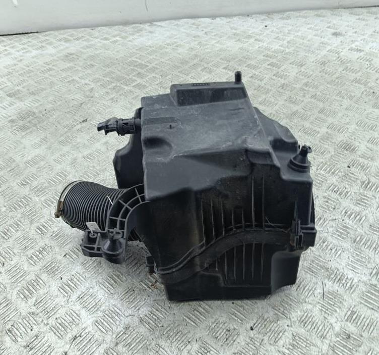 корпус воздушного фильтра Ford Focus II 2008, 1.6 л., i, бензин, МКПП, синий, хетчбэк 5 дв.
