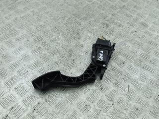 педаль Ford Focus 2 поколение 2006, 1.6 л., i, бензин, МКПП, чёрный, хетчбэк 5 дв.