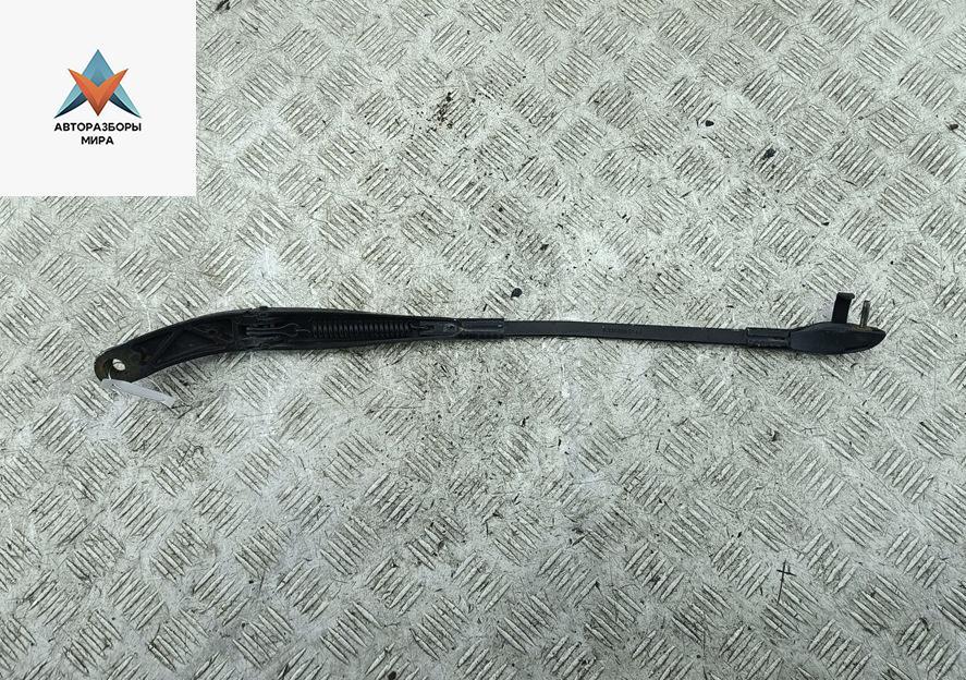 Щеткодержатель (поводок стеклоочистителя) передний Mercedes-Benz S-Класс W221 2006, 4.7 л., бензин, АКПП, чёрный, седан, A2218200144 - фото №1